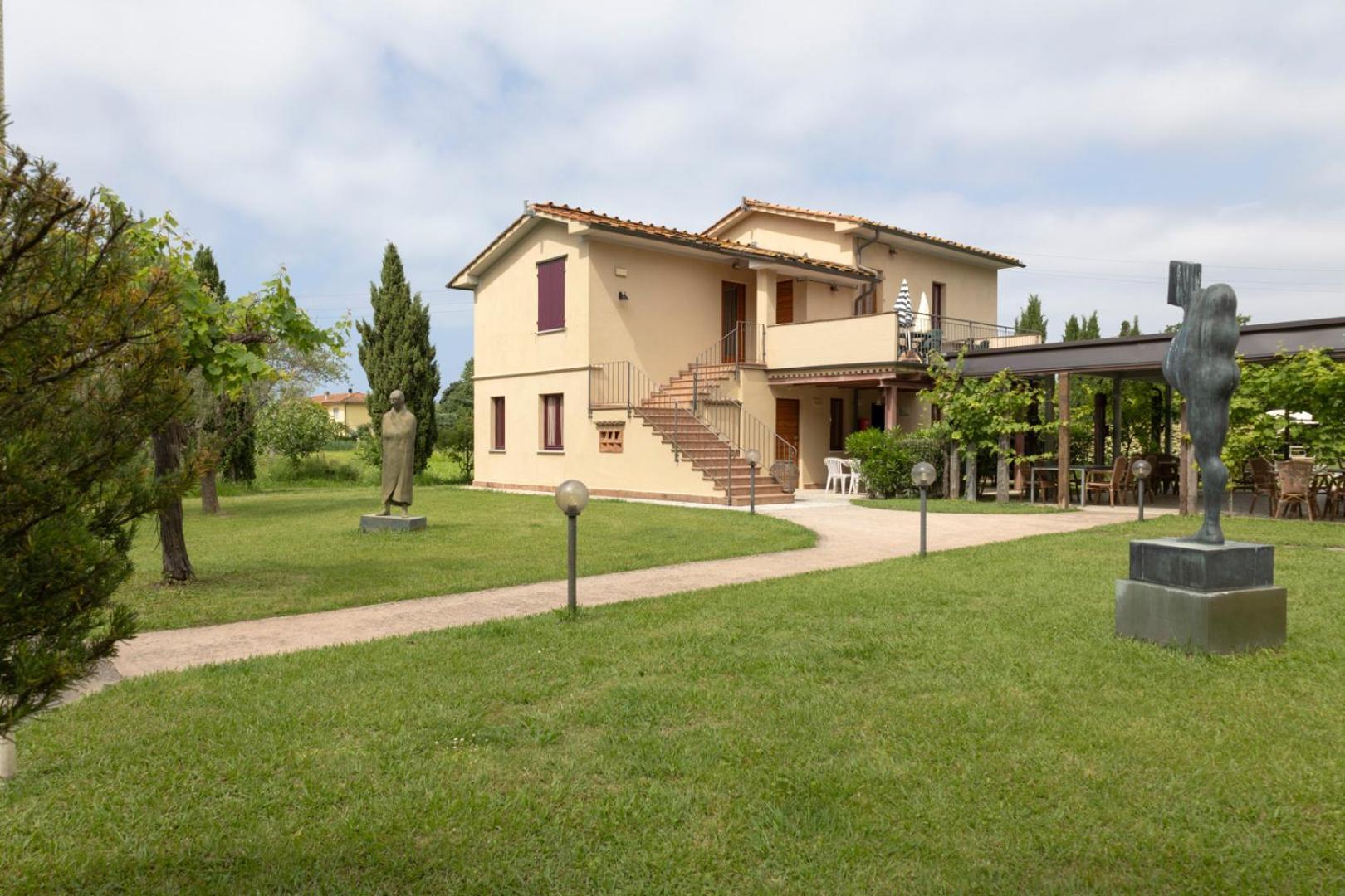 Fattoria Il Giardo Apartment Пиетрасанта Екстериор снимка