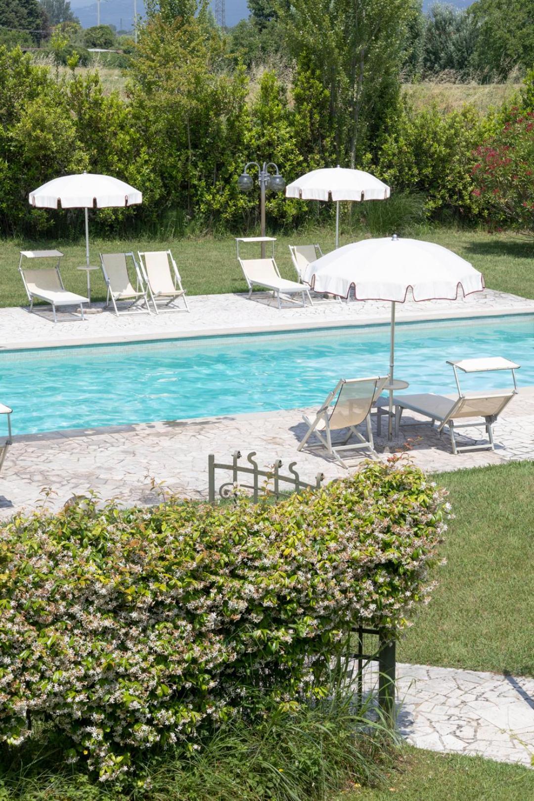 Fattoria Il Giardo Apartment Пиетрасанта Екстериор снимка