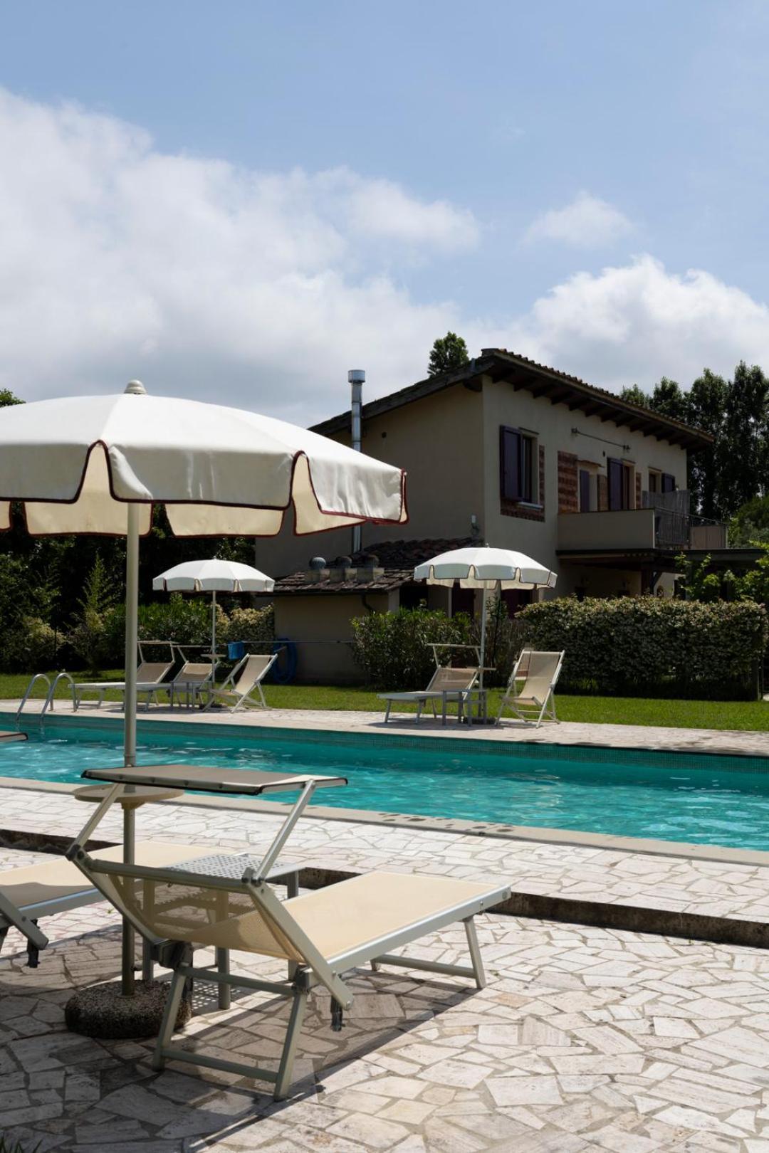 Fattoria Il Giardo Apartment Пиетрасанта Екстериор снимка