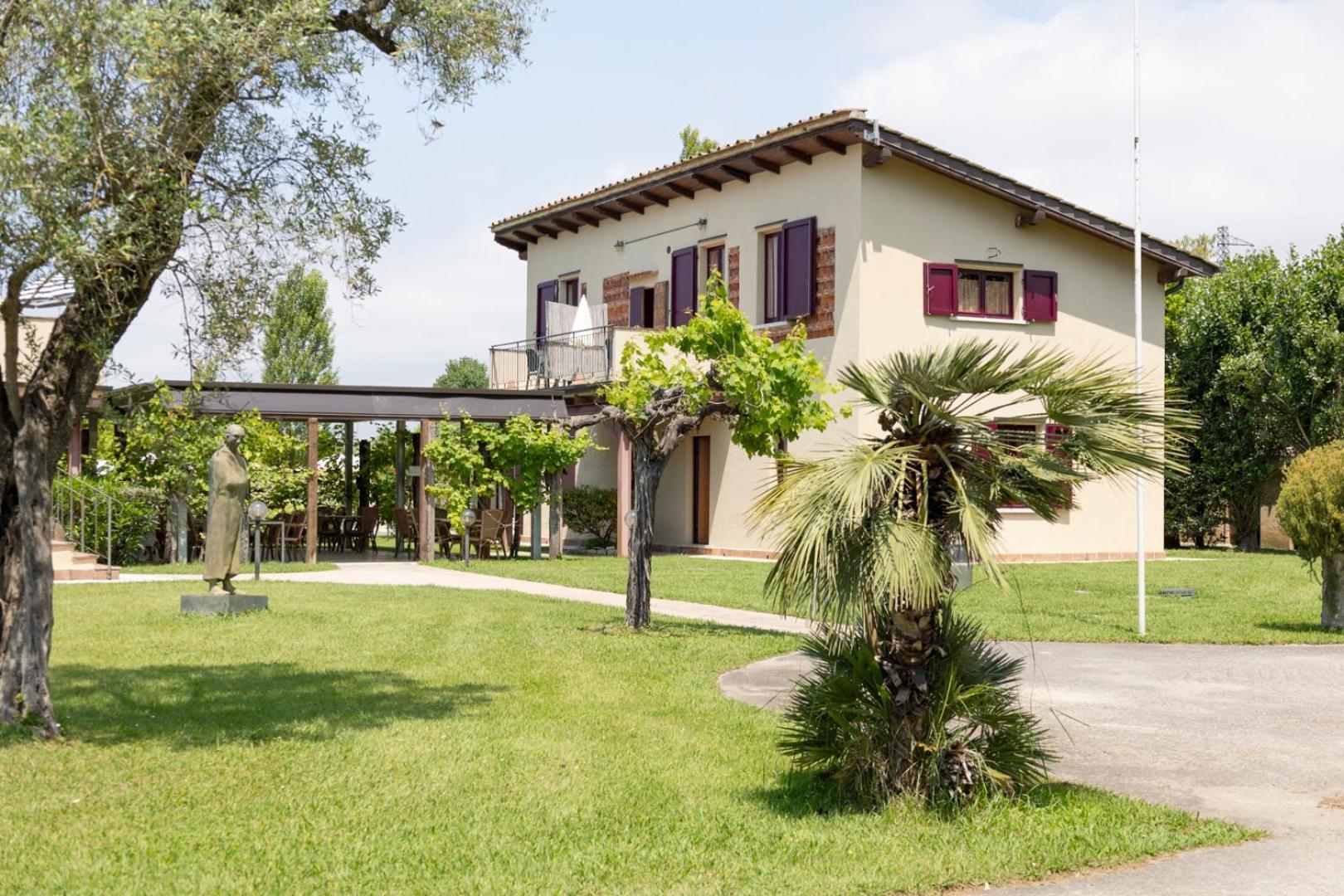 Fattoria Il Giardo Apartment Пиетрасанта Екстериор снимка